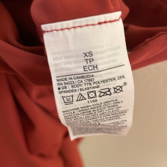 Old Navy Active Powersport Highrise Leggings Size XS - Picture 10 of 10